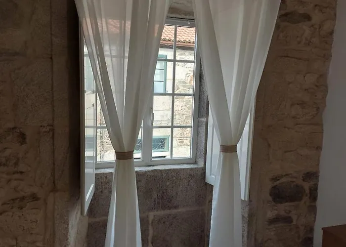 A Taberna De Gundian בית הארחה Vedra