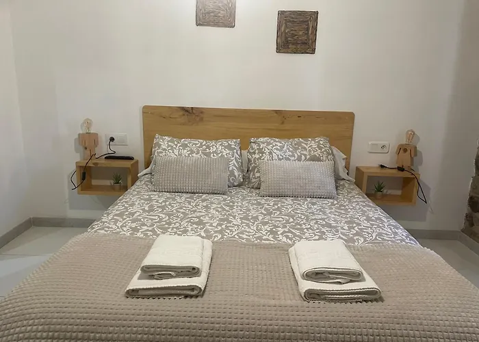 בית הארחה A Taberna De Gundian